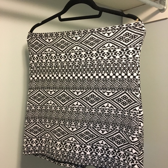 Strapless Printed Top - Picture 3 of 5